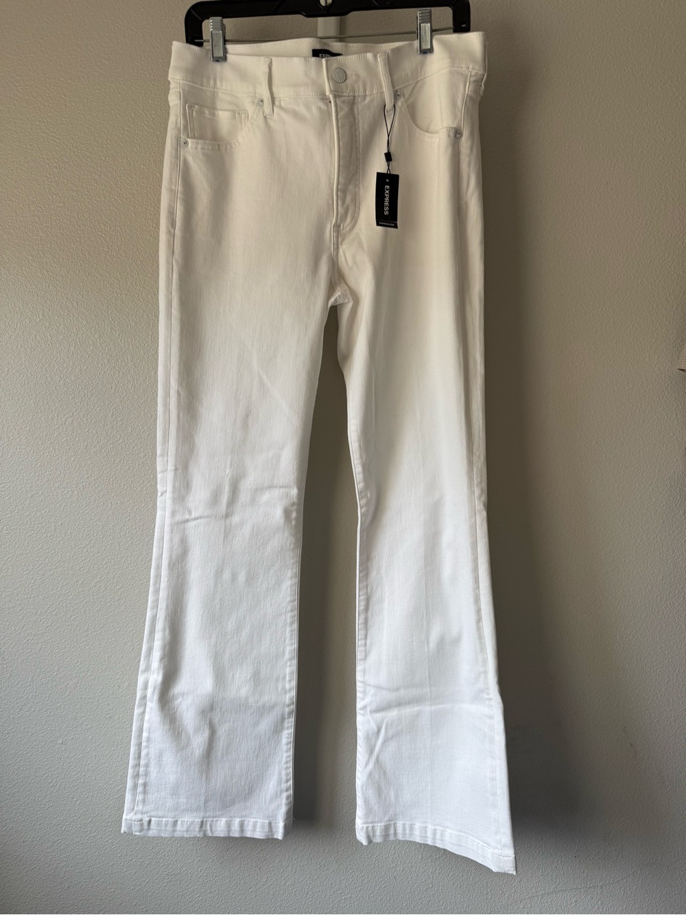 Express Women’s White jeans